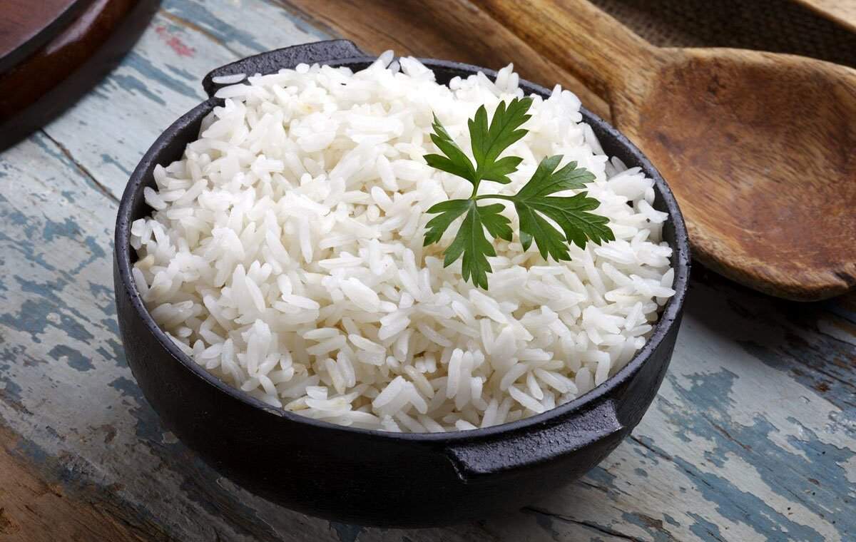 با این روش برنج سفید را بهتر مصرف کنیند