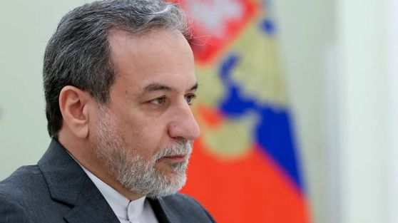 کریسمس با پیام صلح ایران: عراقچی تولد حضرت مسیح را تبریک گفت